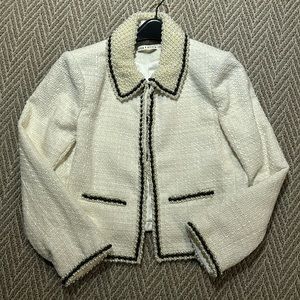 Gently used Alice & Olivia blazer, cream with black and white pearls, size XL
